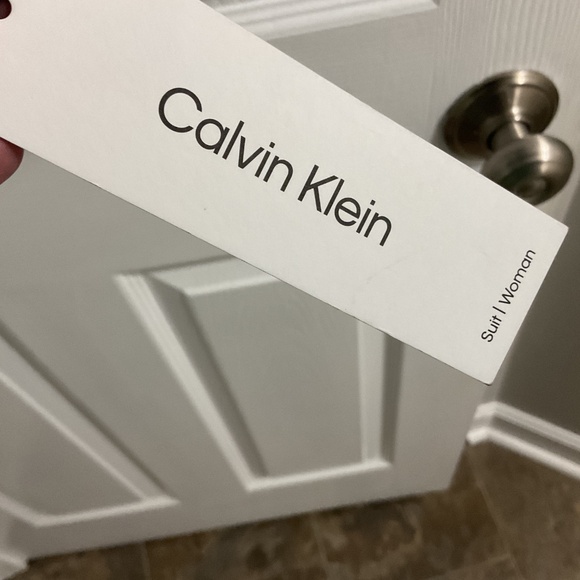 NWT Calvin Klein Black Velvet Blazer/Jacket, Womens - Picture 3 of 5